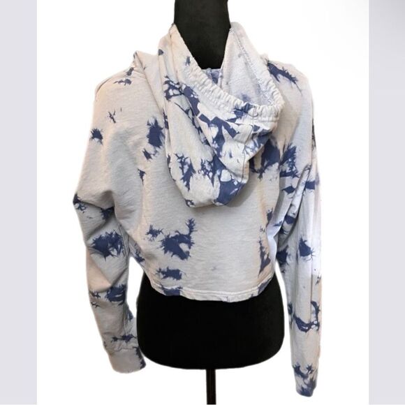 Forever 21  Tie Dye Hoodie Cropped Top Size Large. - Picture 4 of 7